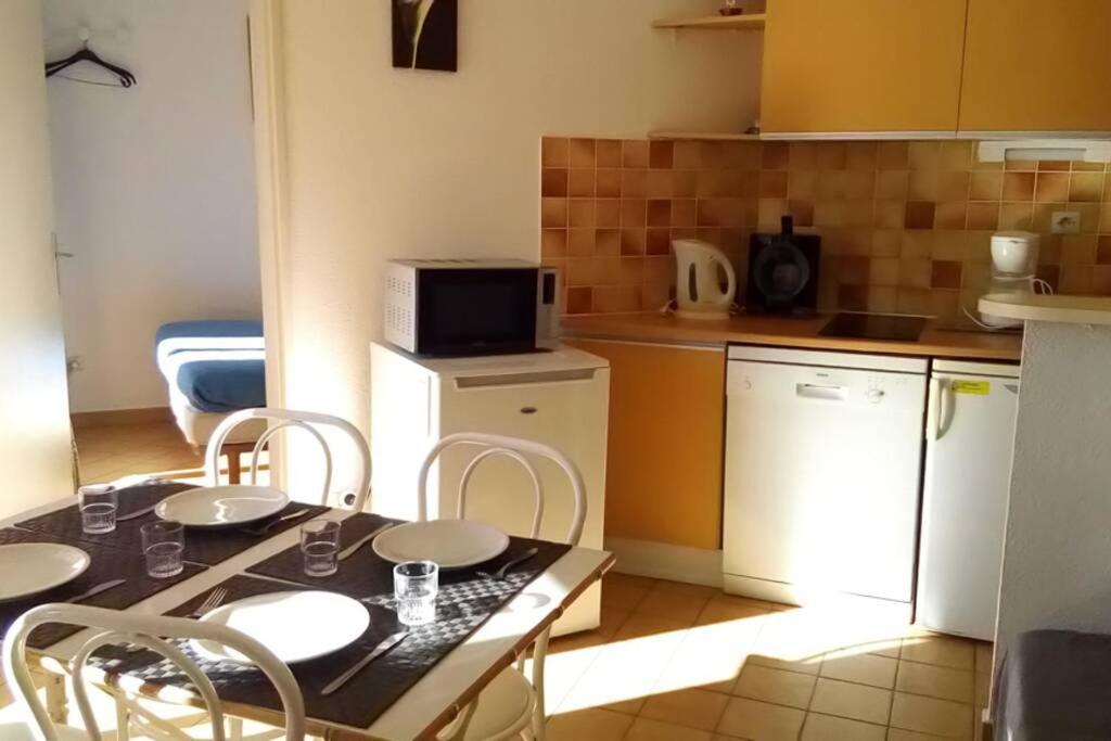 Capao Appartement Climatise Grande Terrasse Place Parking & Piscine Agde Exterior foto